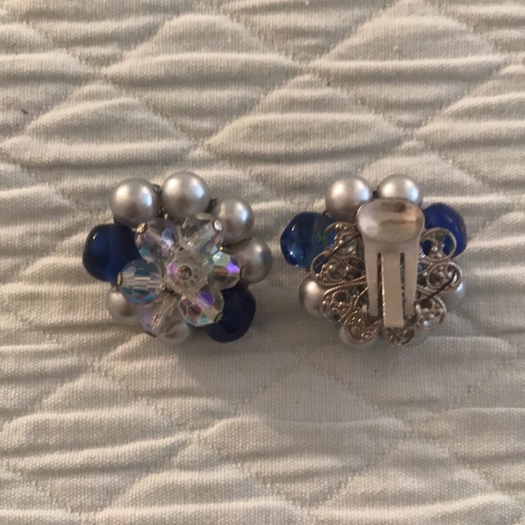 Set of 5 Clear Faceted Clip On Earring and 1 Brooch Pin - Picture 5 of 13